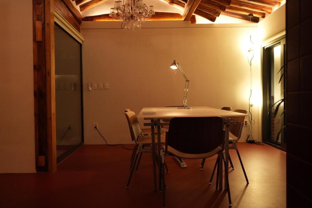 Nabijam Korean Traditional Private House Apartment Seoul